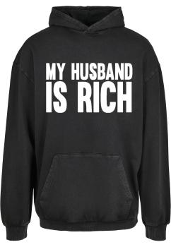 MY HUSBAND IS RICH